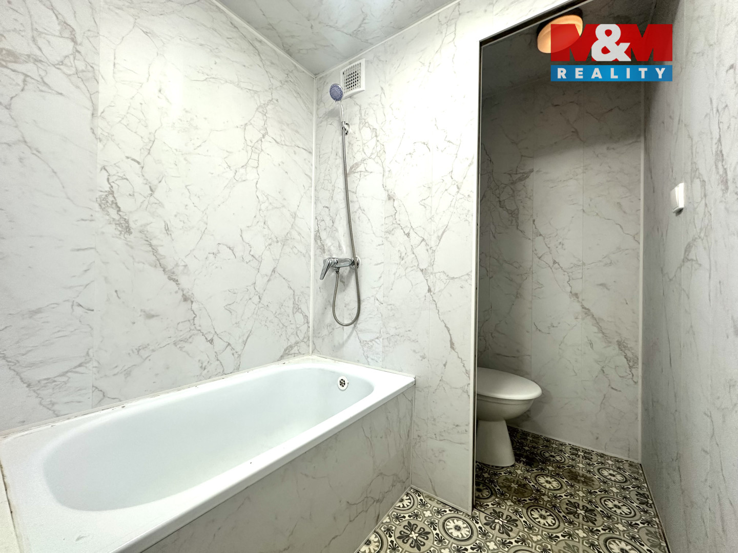 Pronájem bytu 1+1, 25 m², Klášterec n/O, ul. 17. listopadu