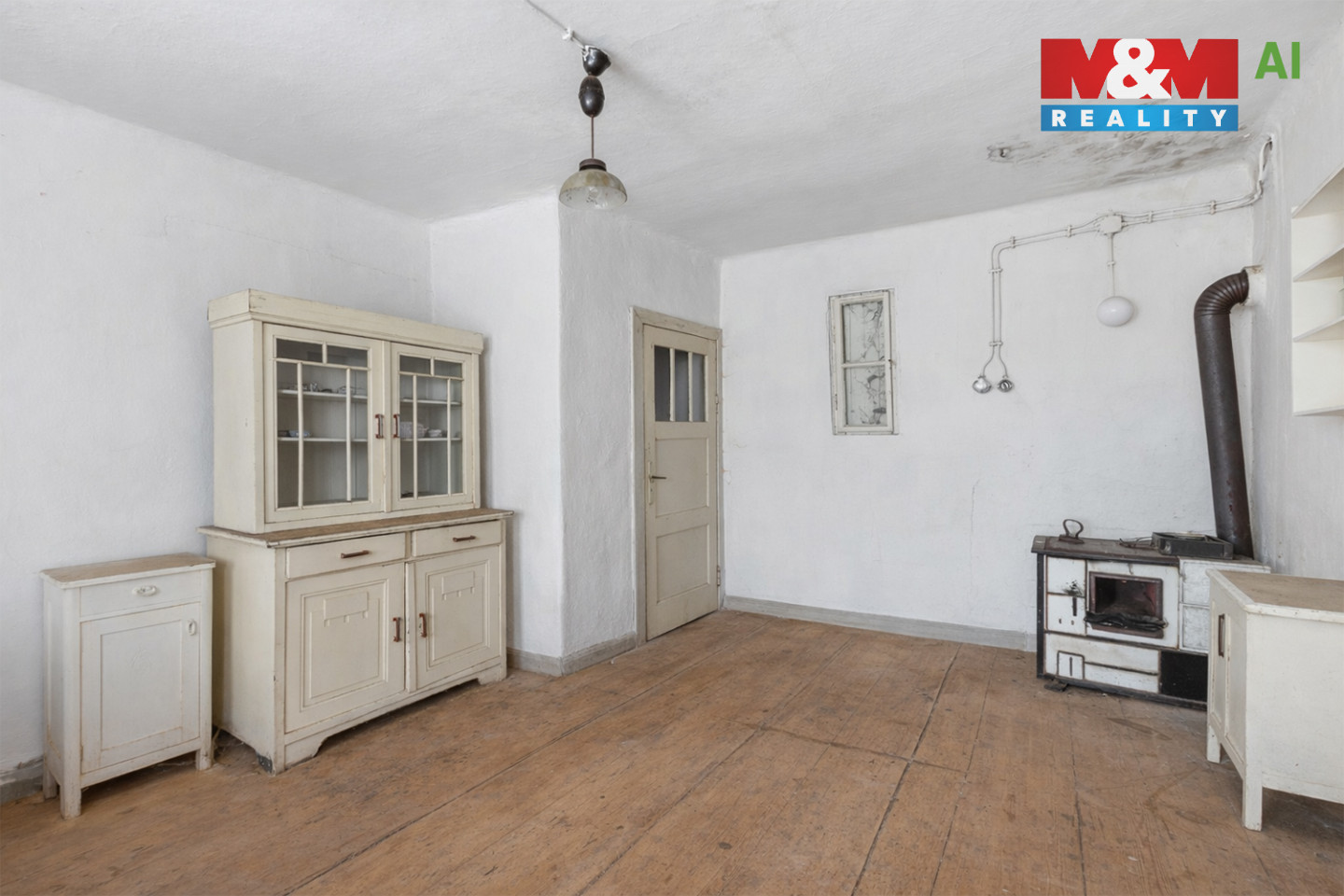 Realitni╠ü fotografie - C╠îernolice - Jana Habartova╠ü - 1 - AI.jpg