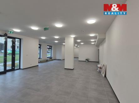 Pronájem obchodní prostor, 128 m²