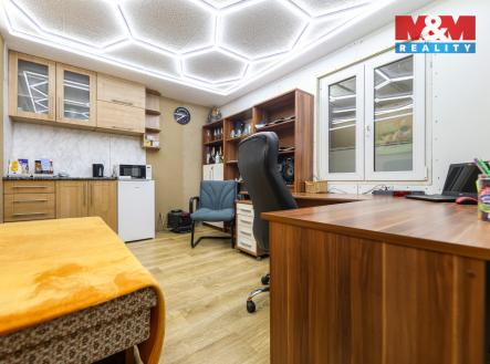 Prodej skladovací prostor, 482 m²