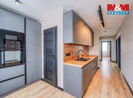 Prodej bytu, 4+1, 84 m²