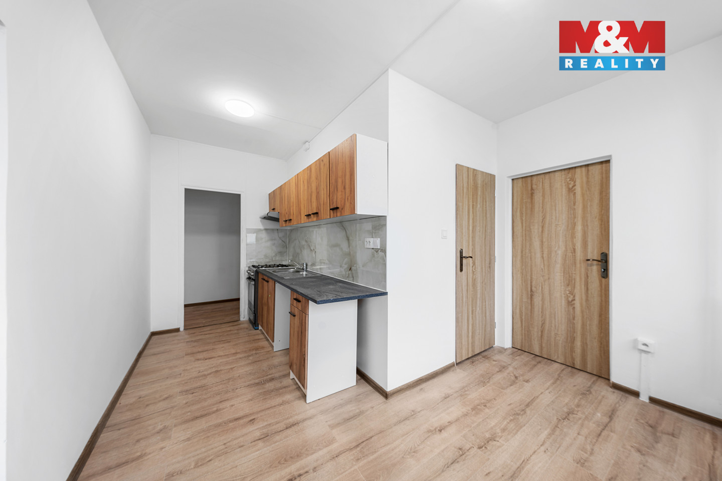 U Ve╠îz╠îovy╠üch domu╠Ő 2935_13.jpg