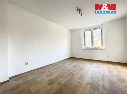 Pronájem bytu, 1+1, 33 m²