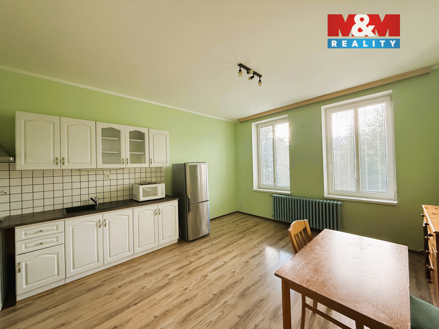 kuchyně a obývací část