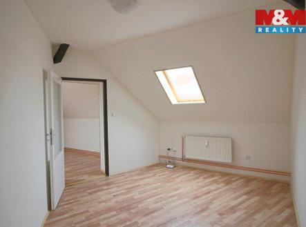 Pronájem bytu, 2+1, 45 m²