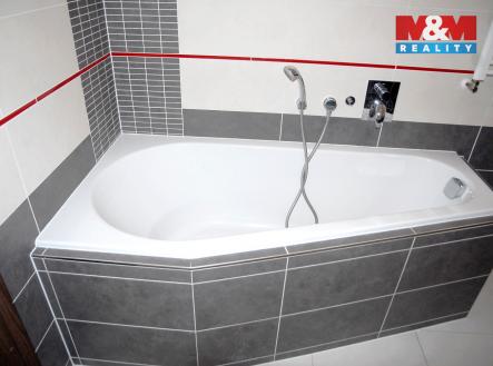 Pronájem bytu, 2+kk, 47 m²