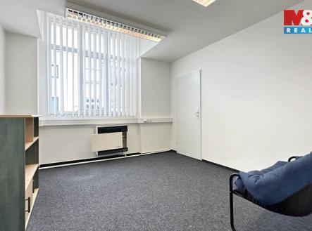 Pronájem kanceláře, 57 m²