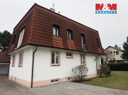 Pronájem domu/vily, 291 m²