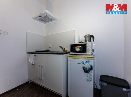 Pronájem bytu, 1+kk, 24 m²