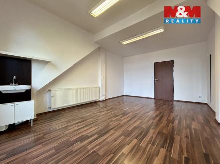 Pronájem obchodní prostor, 24 m²