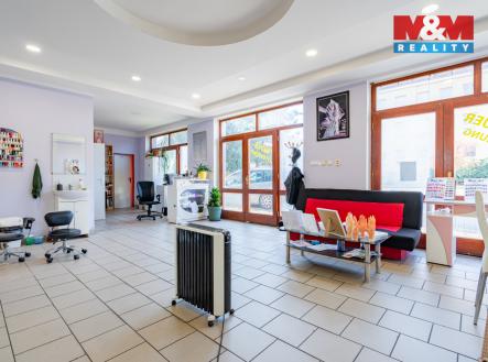 Prodej obchodní prostor, 80 m²