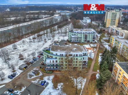 Pronájem bytu, 2+kk, 74 m²