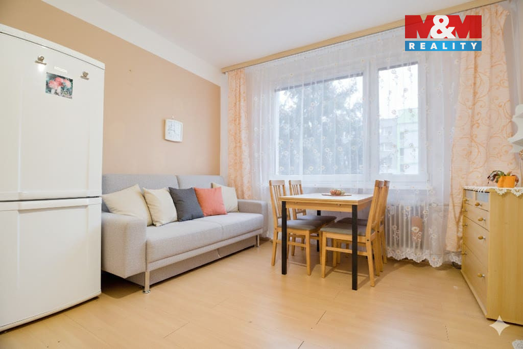 IMG_9868_hdr-v (1).jpg