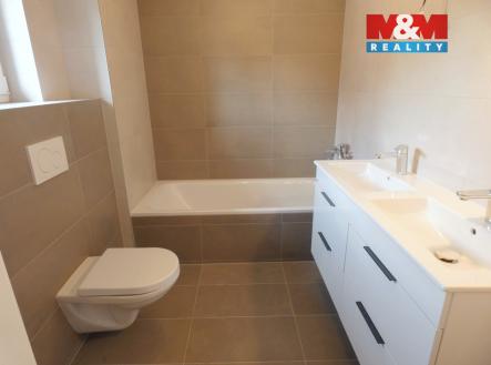 Pronájem bytu, 3+kk, 87 m²