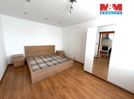 Pronájem bytu, 1+1, 35 m²