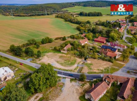 Prodej pozemku pro bydlení, 1 606 m²