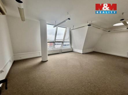 Pronájem obchodní prostor, 170 m²