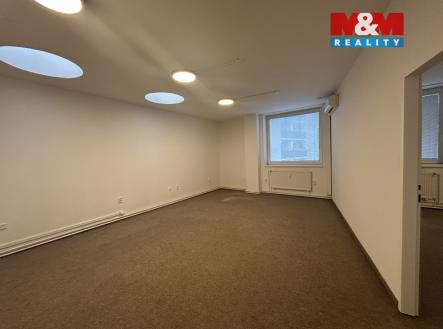 Pronájem obchodní prostor, 170 m²