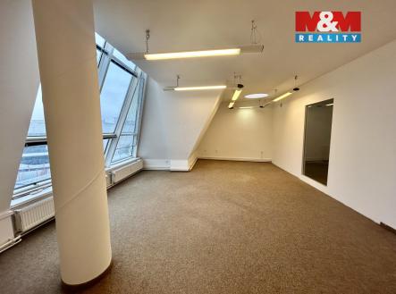 Pronájem obchodní prostor, 170 m²