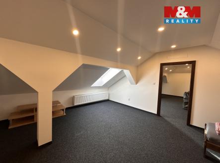 Pronájem bytu, 3+1, 143 m²