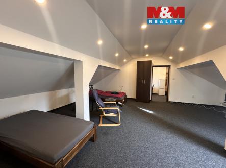 Pronájem bytu, 3+1, 143 m²