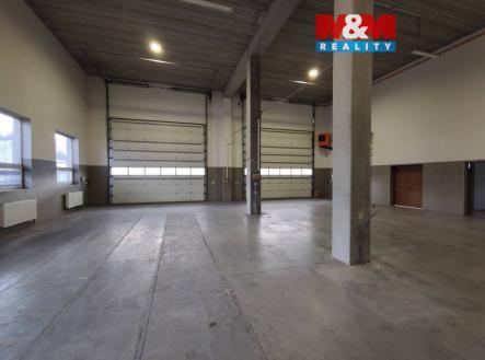 Pronájem výrobní prostor, 1 295 m²