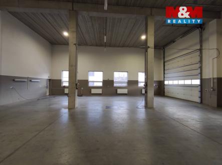 Pronájem výrobní prostor, 1 295 m²