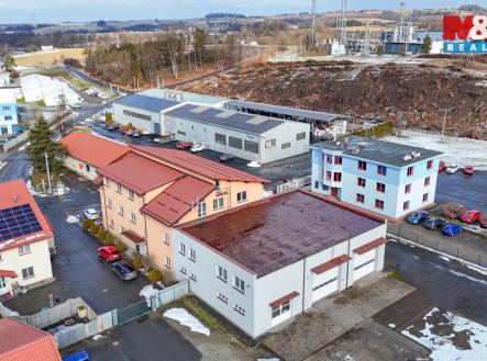 Pronájem výrobní prostor, 1 295 m²