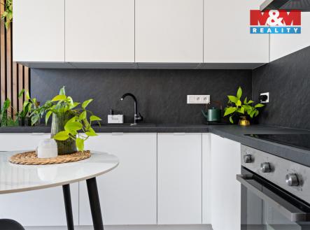 Pronájem bytu, 1+kk, 29 m²