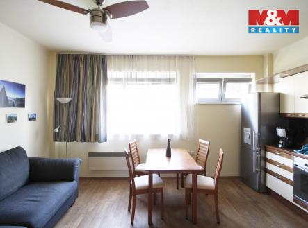 Pronájem bytu, 2+kk, 42 m²