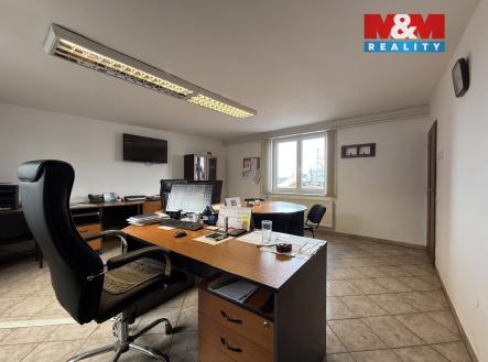 Prodej obchodní prostor, 337 m²