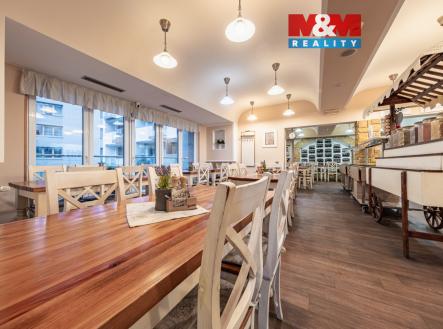 Pronájem restaurace, 616 m²