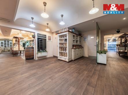 Pronájem restaurace, 616 m²