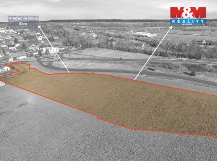 Prodej pozemku pro komerční výstavbu, 8 413 m²