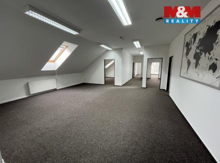 Pronájem obchodní prostor, 165 m²