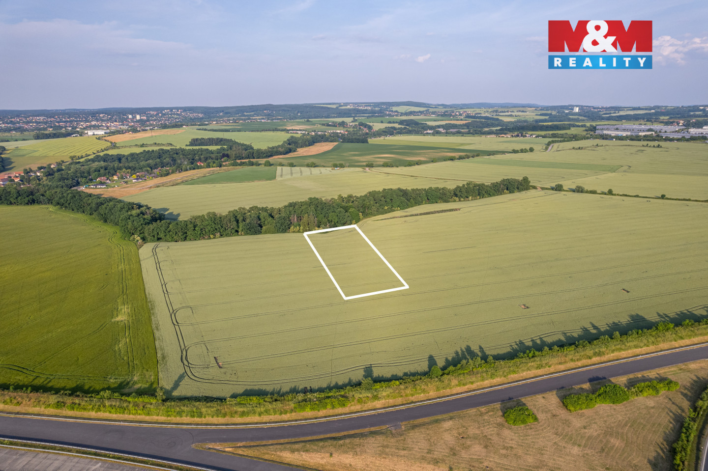 933623 - Prodej pole 1/2, 17801 m², Nupaky