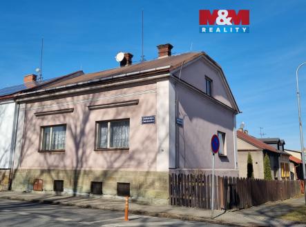 Pronájem obchodní prostor, 258 m²