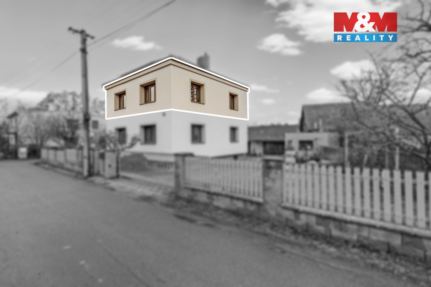 hrádek u rokycan_1.jpg