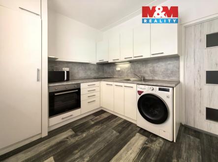 Pronájem bytu, 1+1, 37 m²