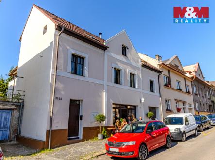 Pronájem bytu, 3+kk, 90 m²