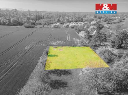 Prodej pozemku pro bydlení, 1 300 m²