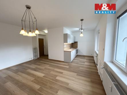Pronájem bytu, 1+kk, 30 m²