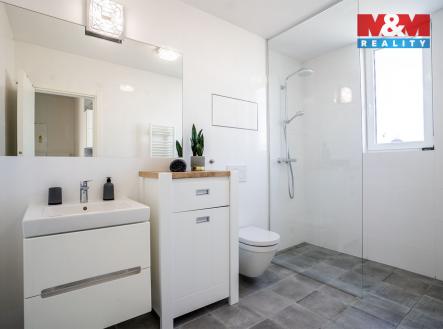 Pronájem bytu, 1+kk, 33 m²