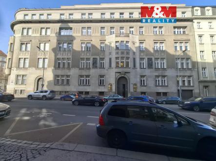 Pronájem kanceláře, 161 m²