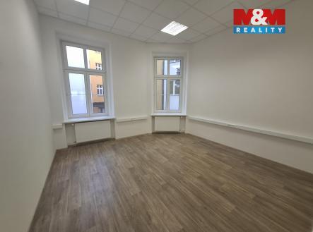 Pronájem kanceláře, 161 m²