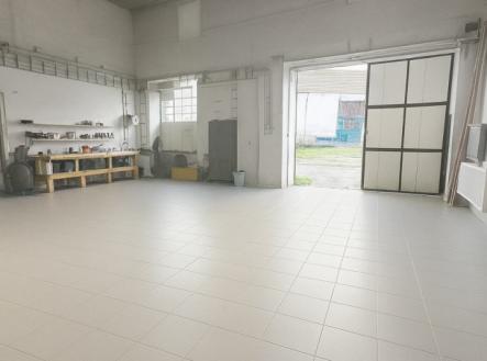 Pronájem skladovací prostor, 85 m²