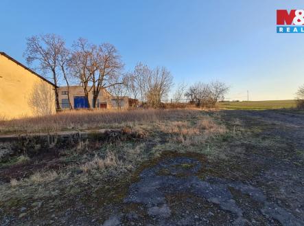 Pronájem skladovací prostor, 300 m²