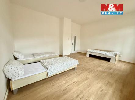 Pronájem bytu, 1+1, 55 m²