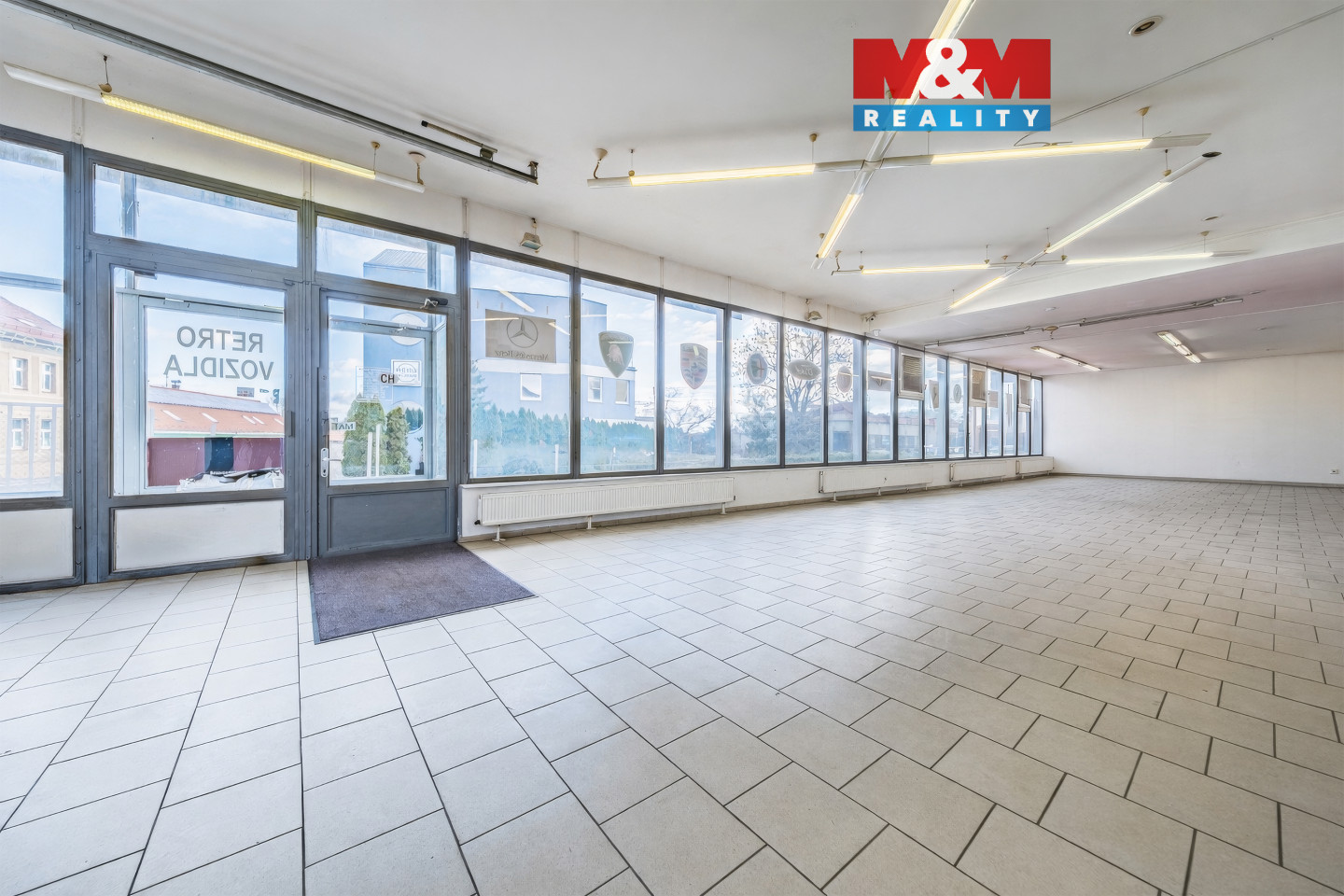 Pronájem obchod a služby, 223 m², Praha, ul. Tlustého