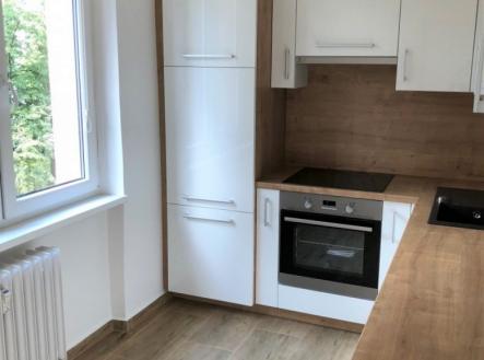 Pronájem bytu, 2+1, 56 m²